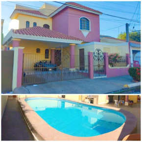 Residencia Lomas con Alberca Privada, Mazatlán